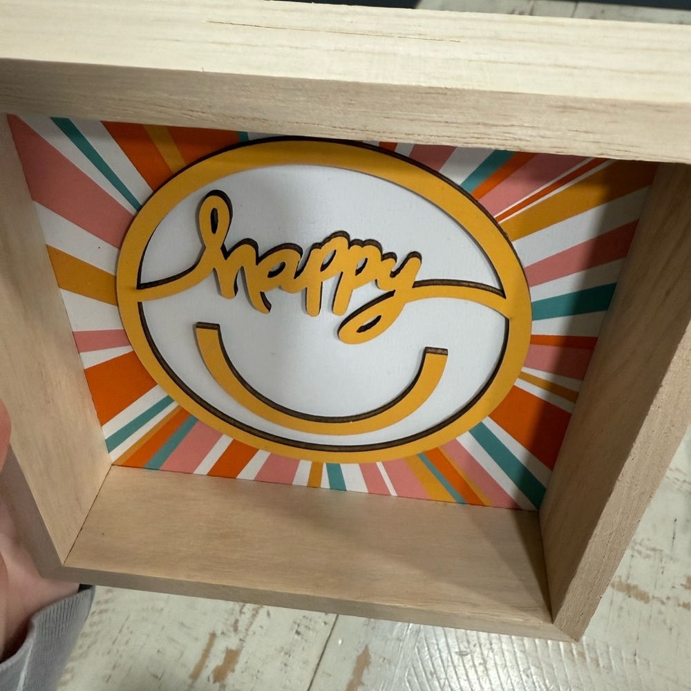 “Happy” Wooden 3D sign - Picture 6 of 6